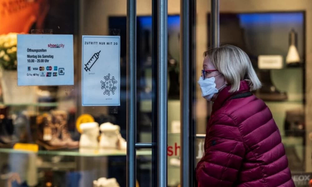 Γερμανία: Δεν τους βγαίνει με τίποτα ο υποχρεωτικός εμβολιασμός